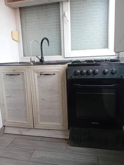 Apartament cu 2 camere decomandat în Metalurgie
