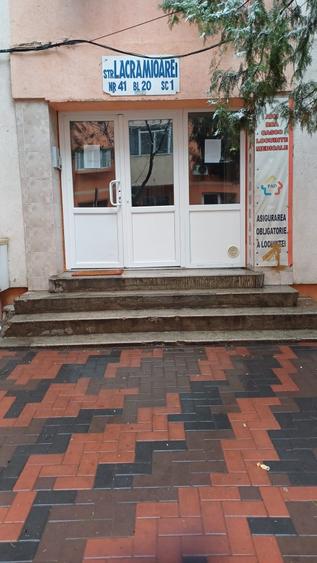 Garsonieră decomandată în Fizicienilor