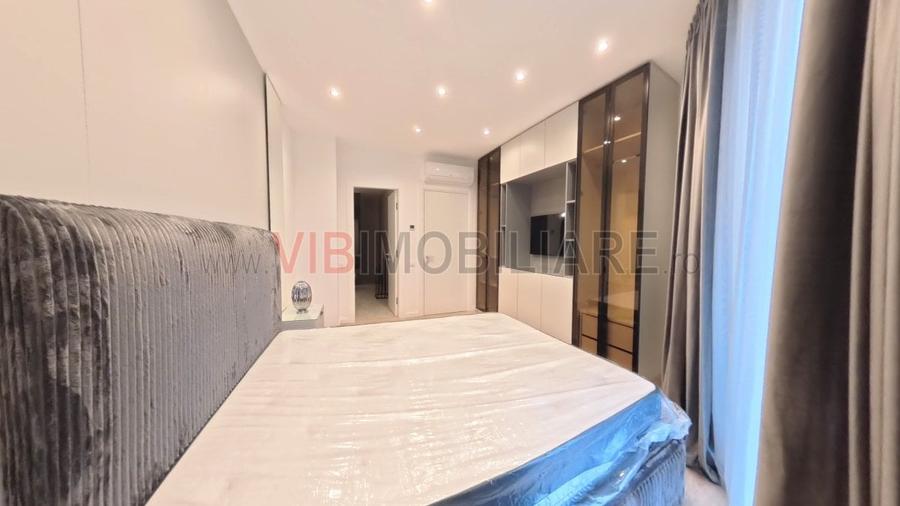 Apartament cu 3 camere semidecomandat, mobilat în Sisești