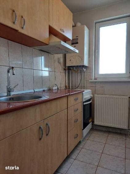 Apartament cu 3 camere în Obor