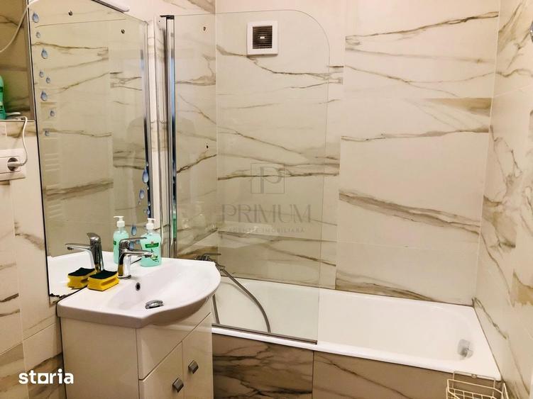 Apartament cu 4 camere decomandat în Central