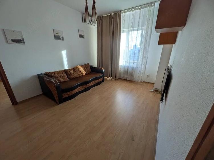 Apartament cu 2 camere semidecomandat în Magheru