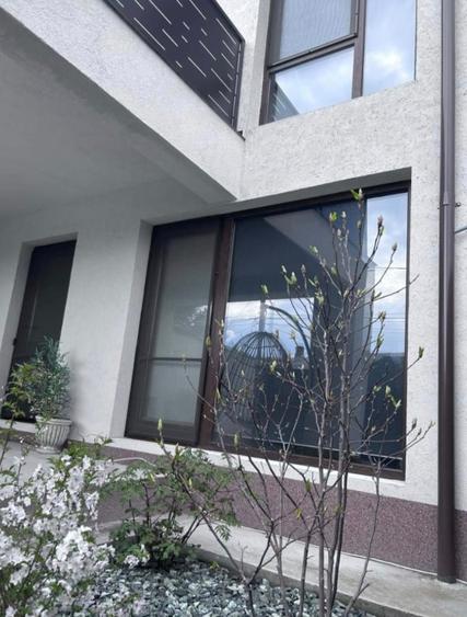 Casă individuală cu 3 camere cu Teren 130 Mp în Republicii