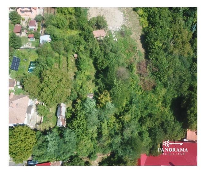 Teren Construcții intravilan de 809 mp, în Nord