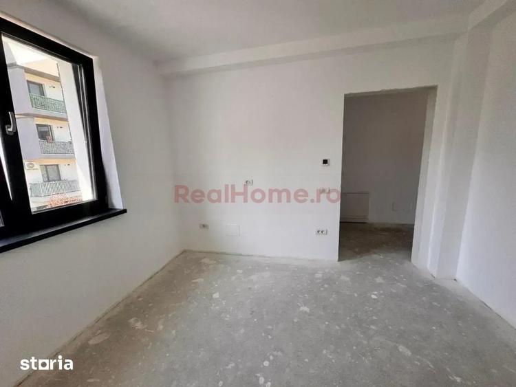 Casă cu 5 camere cu Teren 430 Mp în Theodor Pallady