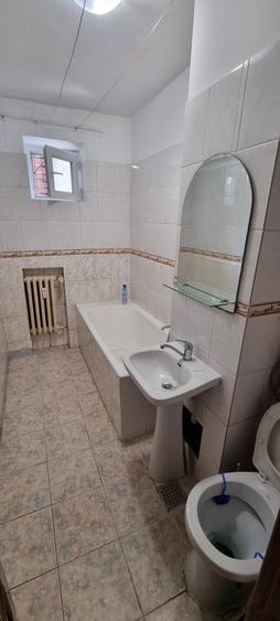 Garsoniera in bloc de apartamente  pe Unirii - 2