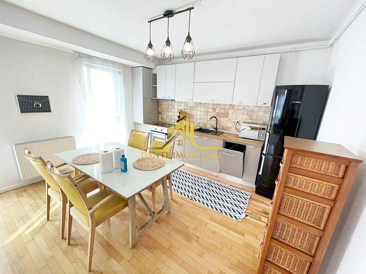 Apartament cu 3 camere semidecomandat, mobilat în Gheorgheni