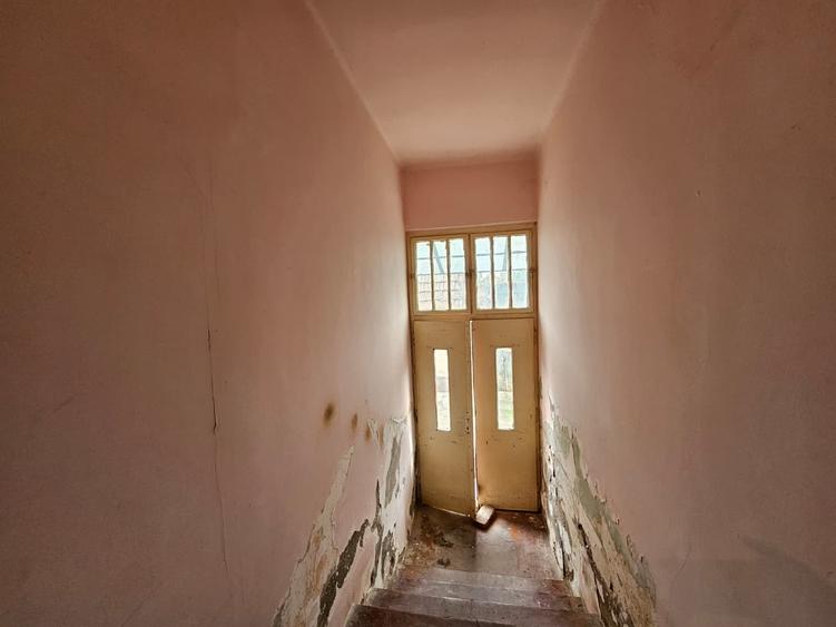 Apartament cu 2 camere nedecomandat, mobilat în Bogdăneștilor