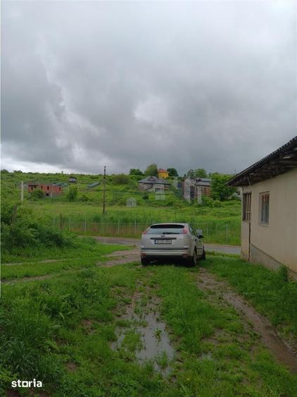 Casă cu 3 camere cu Teren 616 Mp în Bârnova