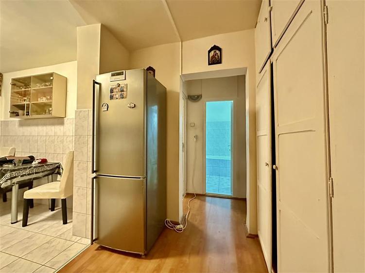 Apartament cu 2 camere decomandat în Micălaca