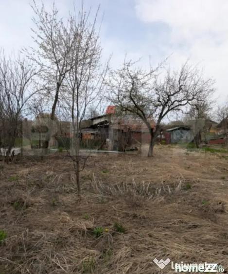 Casă cu 4 camere cu Teren 1100 Mp în Central