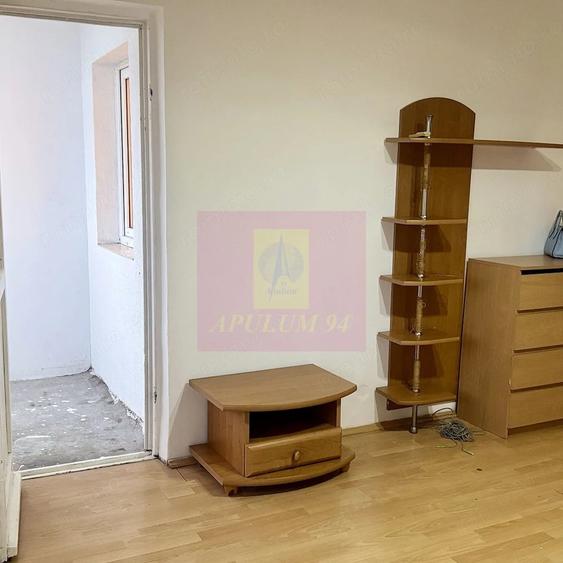 Garsonieră decomandată în Rahova