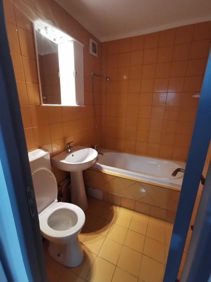 Garsonieră decomandată în Anda