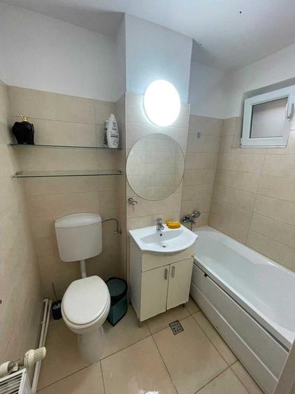 Apartament cu 3 camere decomandat în Nord
