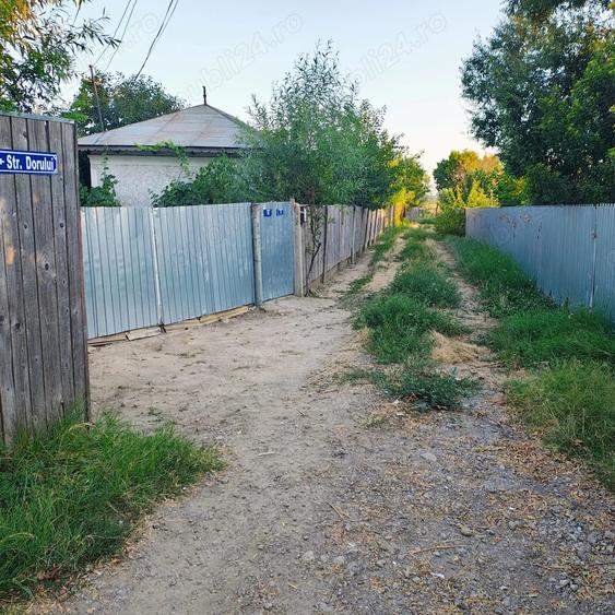 Casă cu 4 camere cu Teren 878 Mp în Central