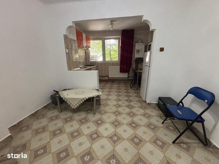Apartament cu 2 camere decomandat în Piața Unirii