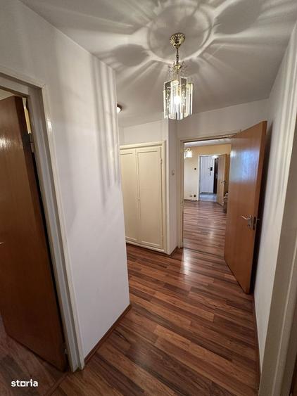 Apartament cu 3 camere în Militari