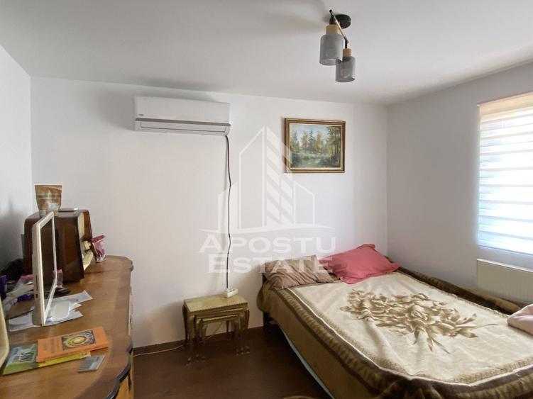 Casă individuală cu 6 camere cu Piscina în Jebel