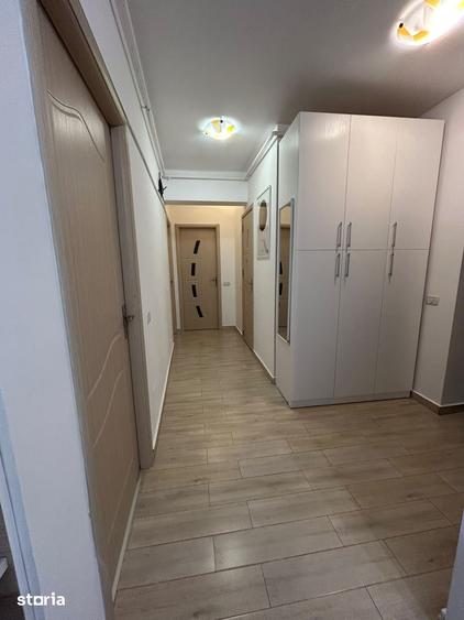 Apartament cu 3 camere decomandat în Chiajna