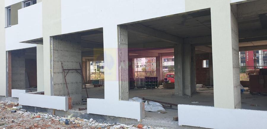 Spațiu comercial, de 330 mp, în Chiajna