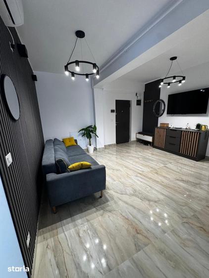 Apartament nou cu 3 camere,parcare proprie. - 1