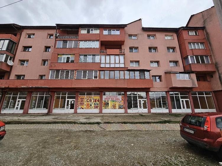 Spațiu comercial, de 407 mp, în Central