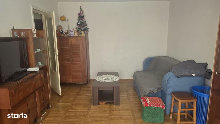 Apartament cu 2 camere decomandat în Zamfirescu