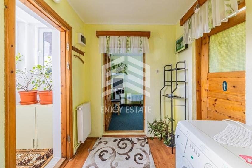 Casă individuală cu 5 camere cu Teren 245 Mp în Gării