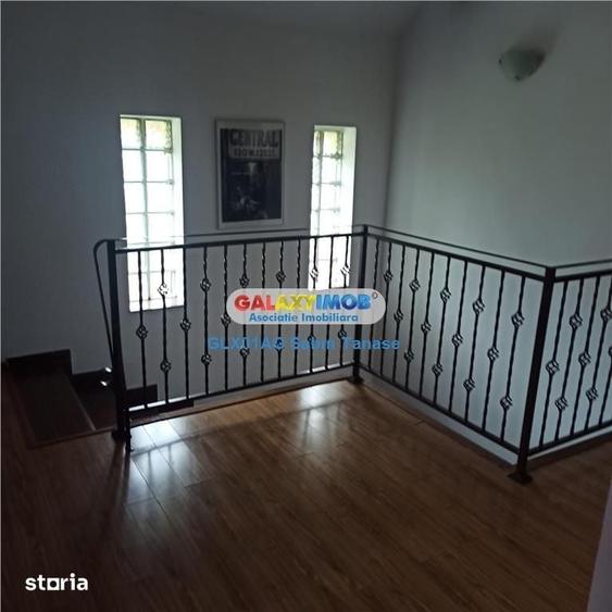 Casă cu 4 camere cu Teren 450 Mp în Prundu
