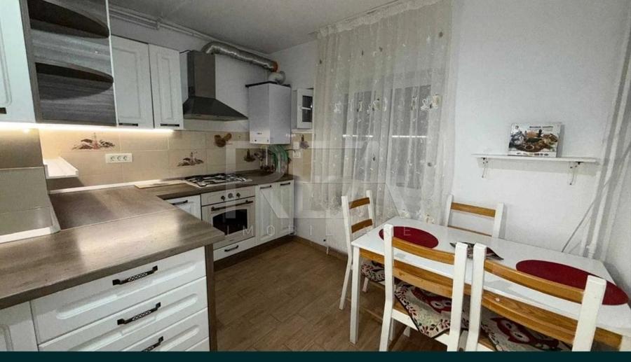 Apartament cu 2 camere decomandat, mobilat în Vitan Mall