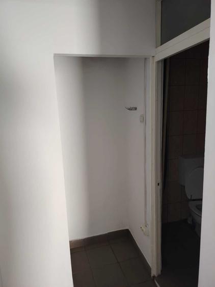 Oportunitate- Spatiu comercial Drobeta Turnu Severin - 1