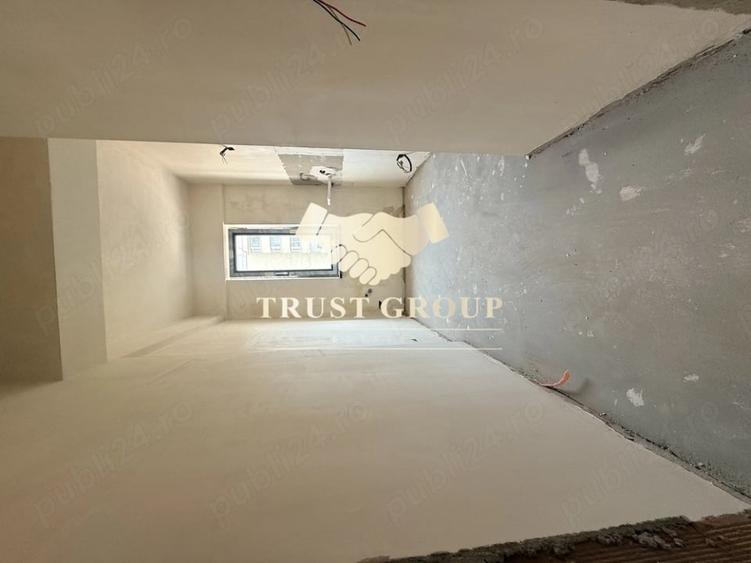 Apartament cu 3 camere decomandat în Ultracentral