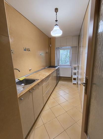 Garsoniera Tineretului -5 minute metrou -Direct proprietar. - 1