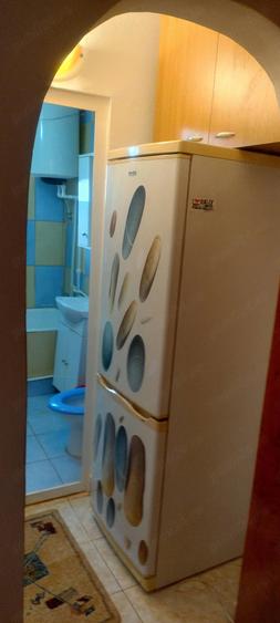 Apartament cu 3 camere decomandat în Vest