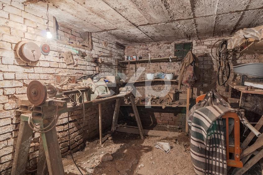 Casă individuală cu 3 camere cu Canalizare în Cantemir