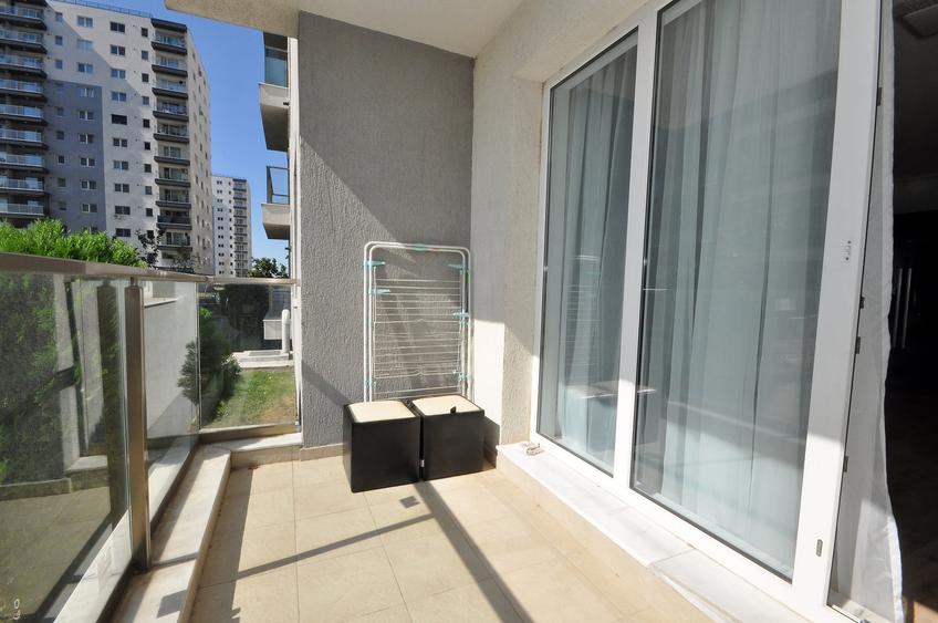 Apartament cu 3 camere decomandat în Prelungirea Ghencea