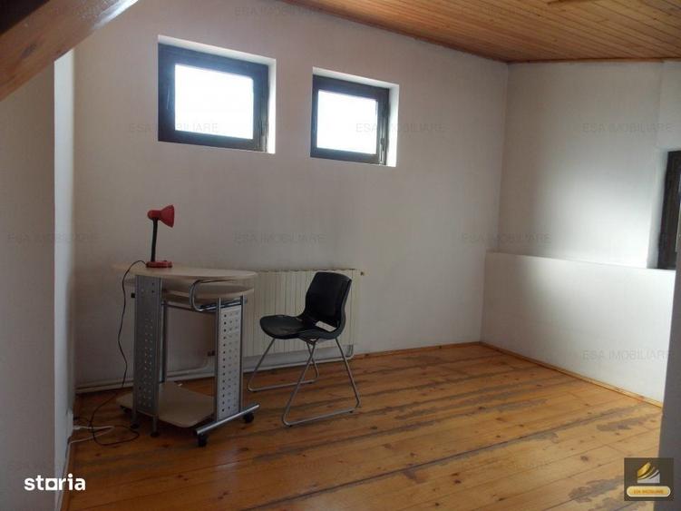 Casă cu 3 camere în Floreasca