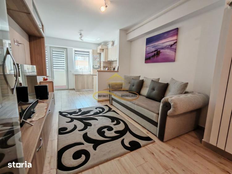 Apartament cu 3 camere în Mioriței