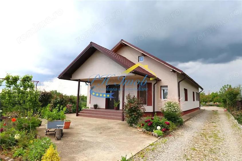 Casă cu Teren 1510 Mp în Urleta