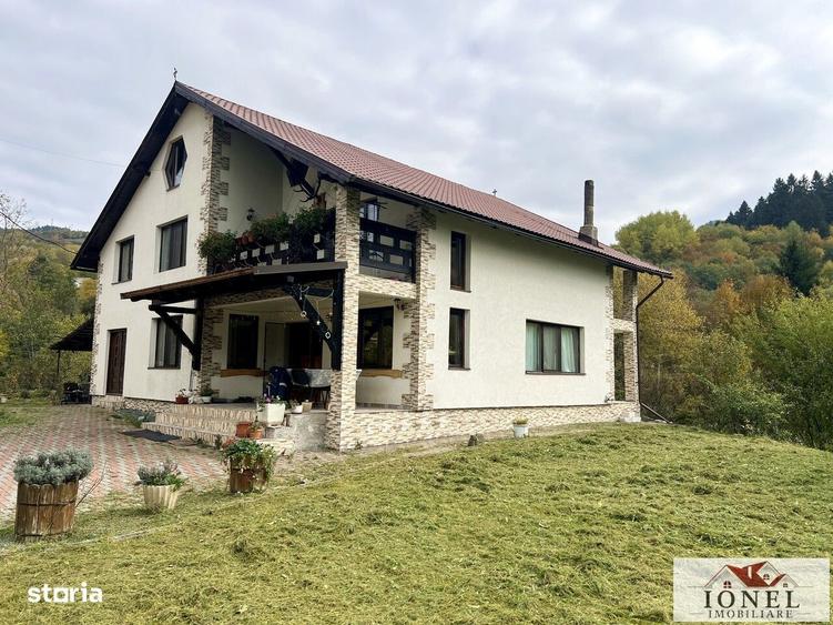 Casă cu 4 camere în Bălmoșești