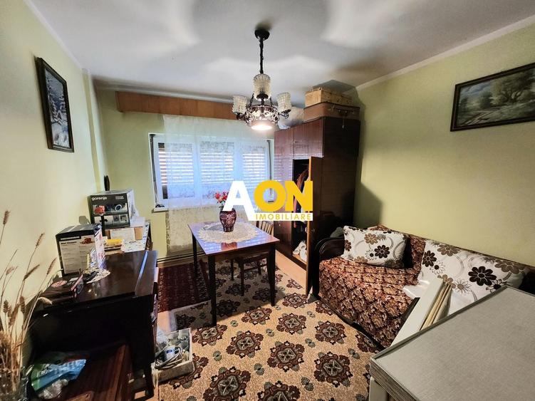 Apartament cu 2 camere decomandat, mobilat în Cetate