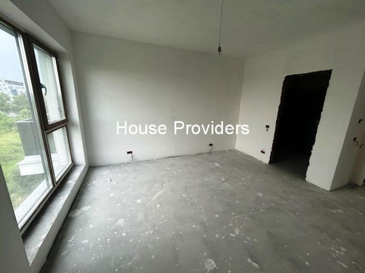 Apartament cu 4 camere, mobilat în Sisești