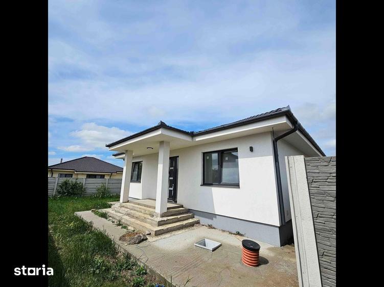Casă cu 4 camere cu Teren 421 Mp în Oncea