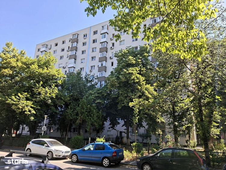 Apartament cu 2 camere decomandat în Est