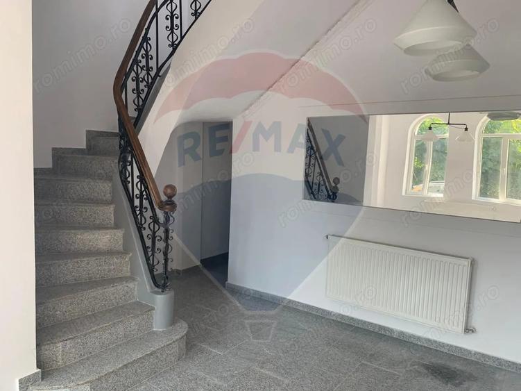 Casă cu 2 camere cu Teren 212 Mp în Dacia