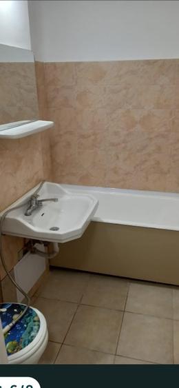 Garsonieră decomandată în Bartolomeu