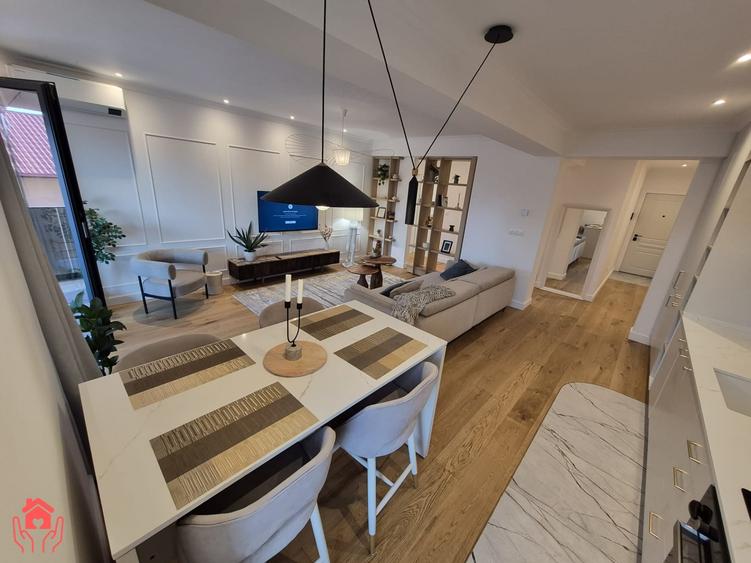 Apartament cu 3 camere semidecomandat, mobilat în Herăstrău