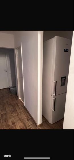 Apartament cu 3 camere decomandat în Ghencea