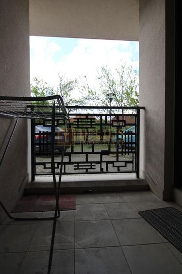 Apartament cu 2 camere decomandat, mobilat în Dumbrăvița