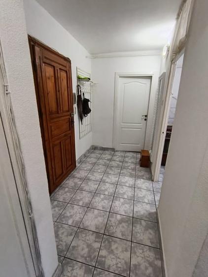 Apartament cu 2 camere decomandat, mobilat în Hotvon